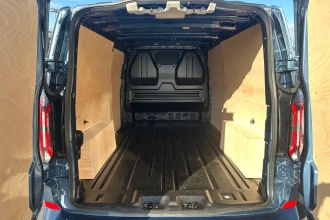 Vehicle Thumbnail 14