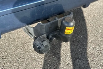 Vehicle Thumbnail 16