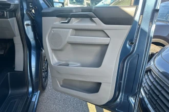 Vehicle Thumbnail 22