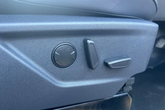 Vehicle Thumbnail 23