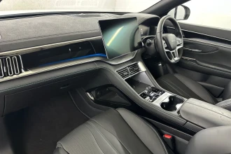 Vehicle Thumbnail 12