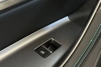 Vehicle Thumbnail 17