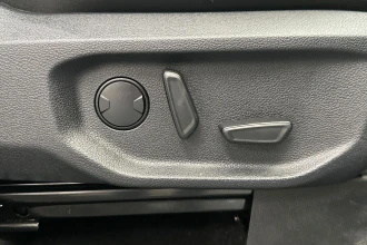 Vehicle Thumbnail 26