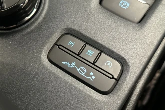 Vehicle Thumbnail 34