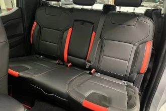 Vehicle Thumbnail 13