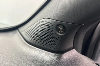 Vehicle Thumbnail 38