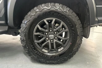 Vehicle Thumbnail 21