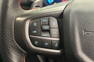 Vehicle Thumbnail 30