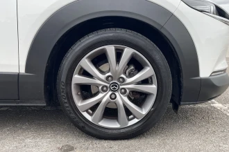 Vehicle Thumbnail 18