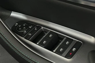 Vehicle Thumbnail 23