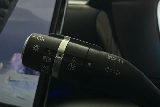 Vehicle Thumbnail 30