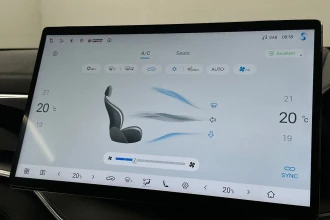 Vehicle Thumbnail 32