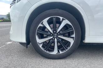 Vehicle Thumbnail 17