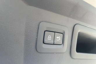 Vehicle Thumbnail 24