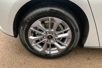 Vehicle Thumbnail 15