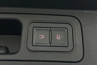 Vehicle Thumbnail 16