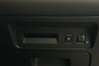 Vehicle Thumbnail 24