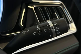 Vehicle Thumbnail 28