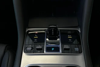 Vehicle Thumbnail 36