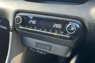 Vehicle Thumbnail 18