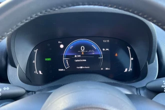 Vehicle Thumbnail 25