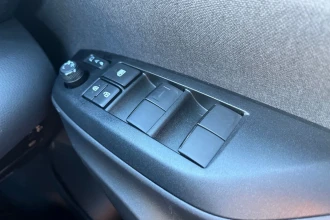 Vehicle Thumbnail 29