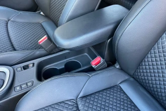 Vehicle Thumbnail 31