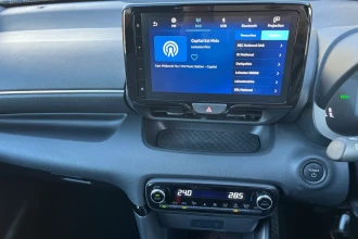 Vehicle Thumbnail 34