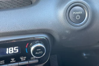 Vehicle Thumbnail 38