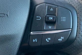 Vehicle Thumbnail 30