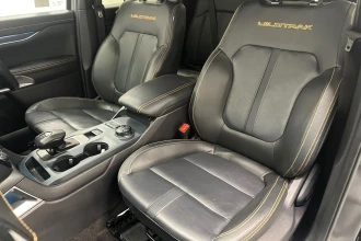 Vehicle Thumbnail 16