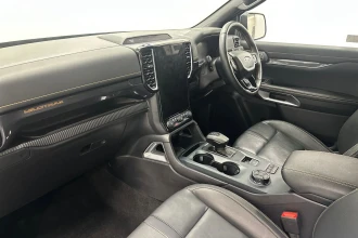 Vehicle Thumbnail 12