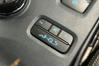 Vehicle Thumbnail 33