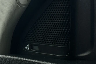 Vehicle Thumbnail 40