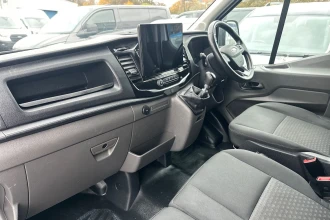 Vehicle Thumbnail 12