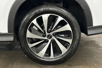 Vehicle Thumbnail 10