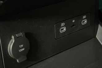 Vehicle Thumbnail 18