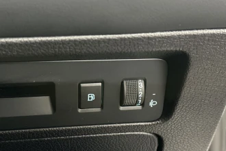 Vehicle Thumbnail 27