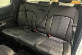 Vehicle Thumbnail 13