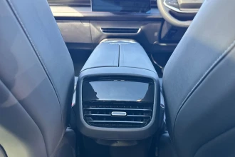 Vehicle Thumbnail 25