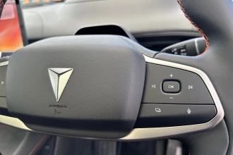 Vehicle Thumbnail 31