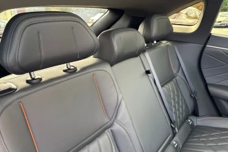 Vehicle Thumbnail 13