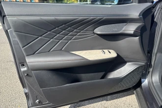 Vehicle Thumbnail 21