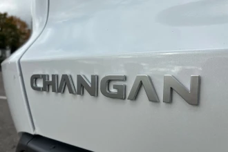 Vehicle Thumbnail 24