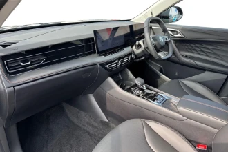 Vehicle Thumbnail 12