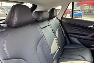 Vehicle Thumbnail 13