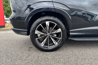 Vehicle Thumbnail 17