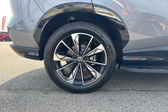 Vehicle Thumbnail 19