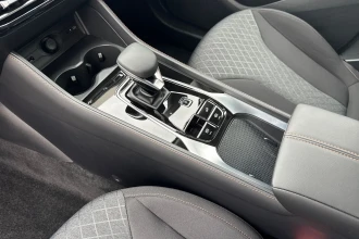 Vehicle Thumbnail 43