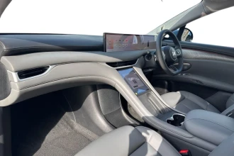 Vehicle Thumbnail 12